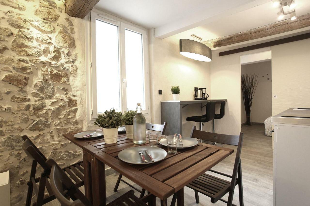 Gregbnb - T2 Ancien Et Moderne - Parking Inclus - 15Min Gare Toulon Exteriör bild