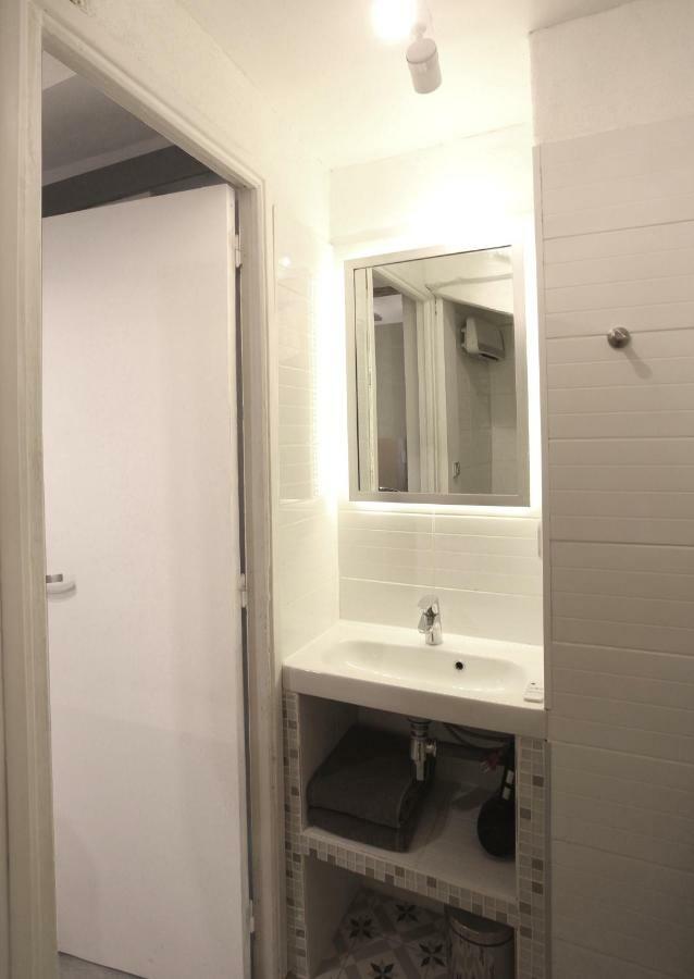 Gregbnb - T2 Ancien Et Moderne - Parking Inclus - 15Min Gare Toulon Exteriör bild