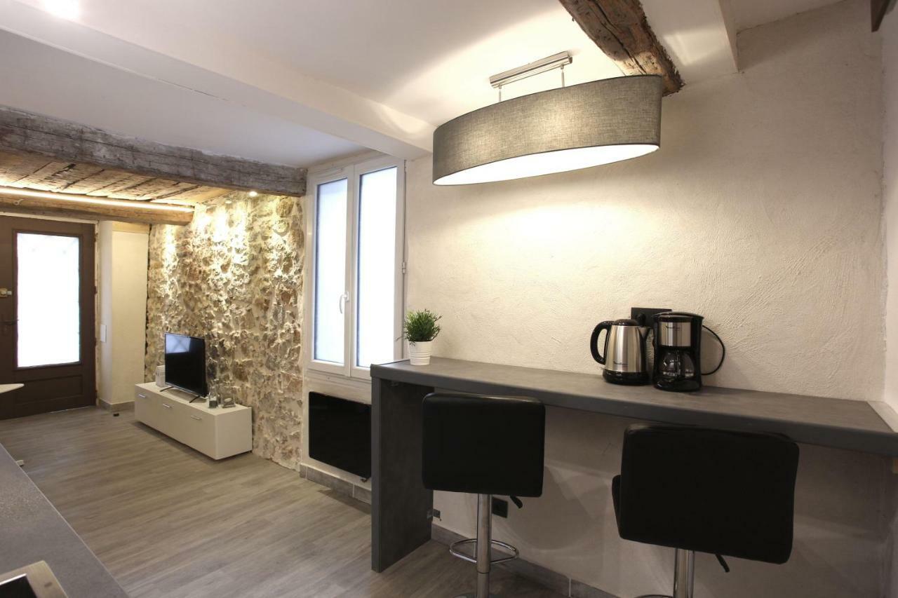 Gregbnb - T2 Ancien Et Moderne - Parking Inclus - 15Min Gare Toulon Exteriör bild